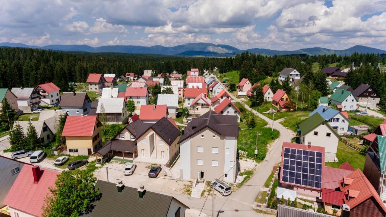 Premium Apartments Zabljak  Bagian luar foto
