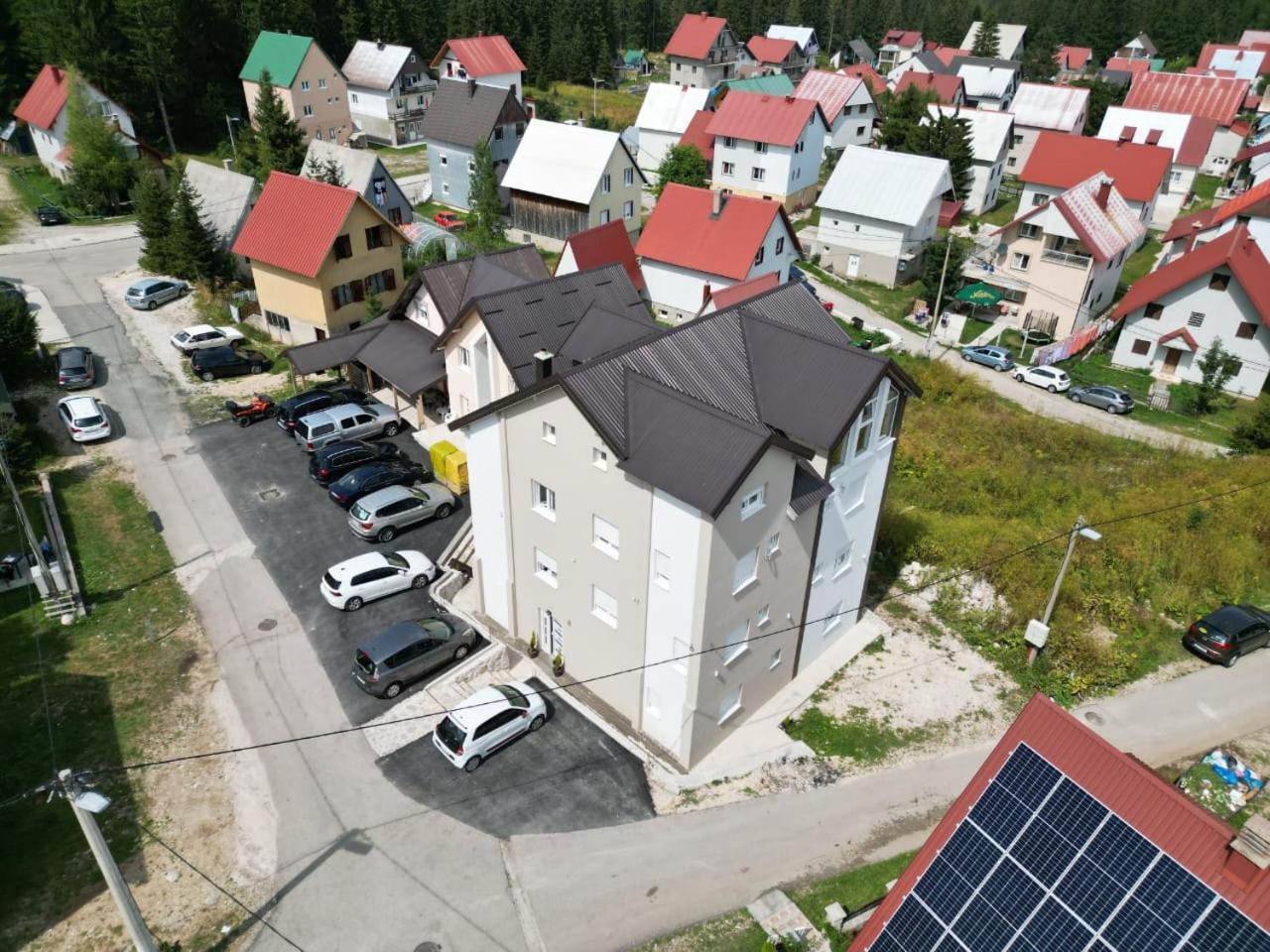 Premium Apartments Zabljak  Bagian luar foto